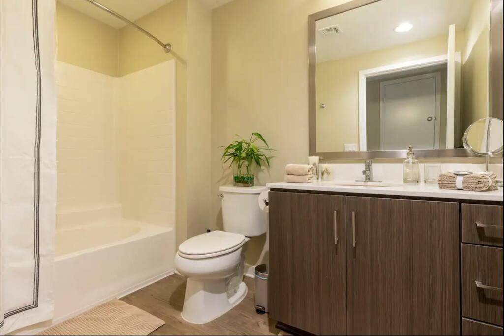 Luxury Retreat In Marina Del Rey Apartamento